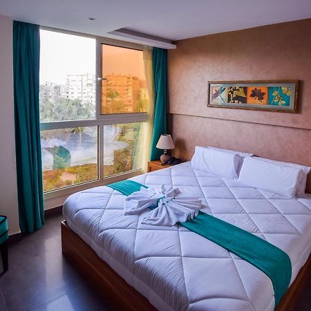 New Pyramid Quen Hotel カイロ エクステリア 写真