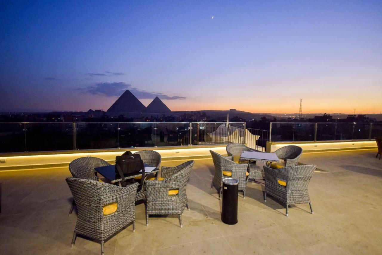 New Pyramid Quen Hotel カイロ エクステリア 写真