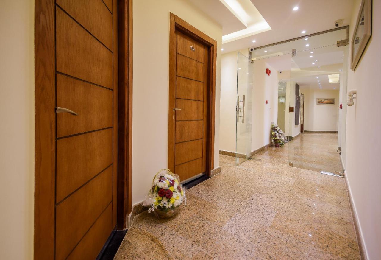 New Pyramid Quen Hotel カイロ エクステリア 写真